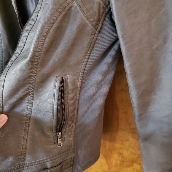 Sebby leather jacket - Picture 2 of 3